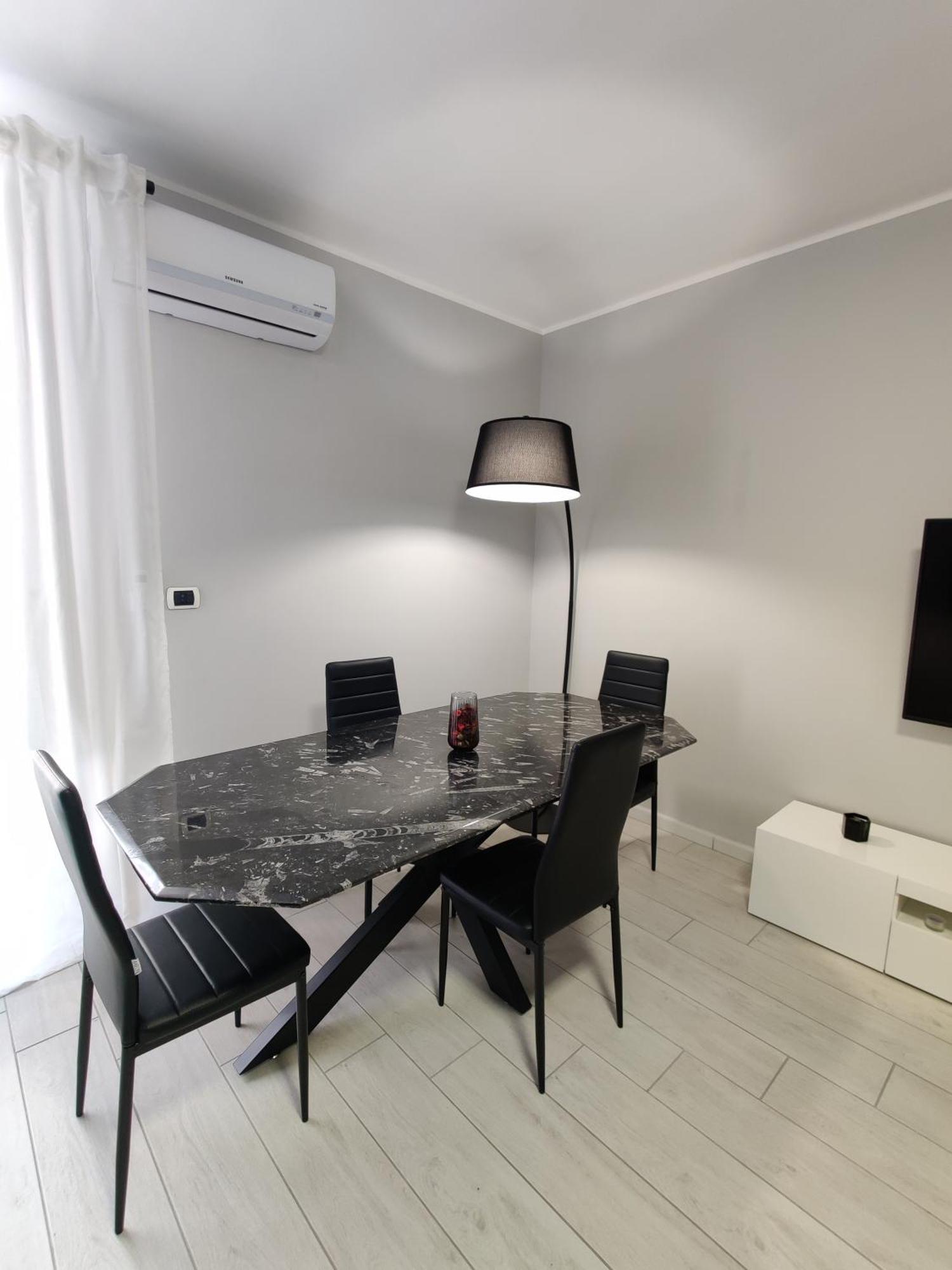 Delph'S House Apartment Catania Ngoại thất bức ảnh