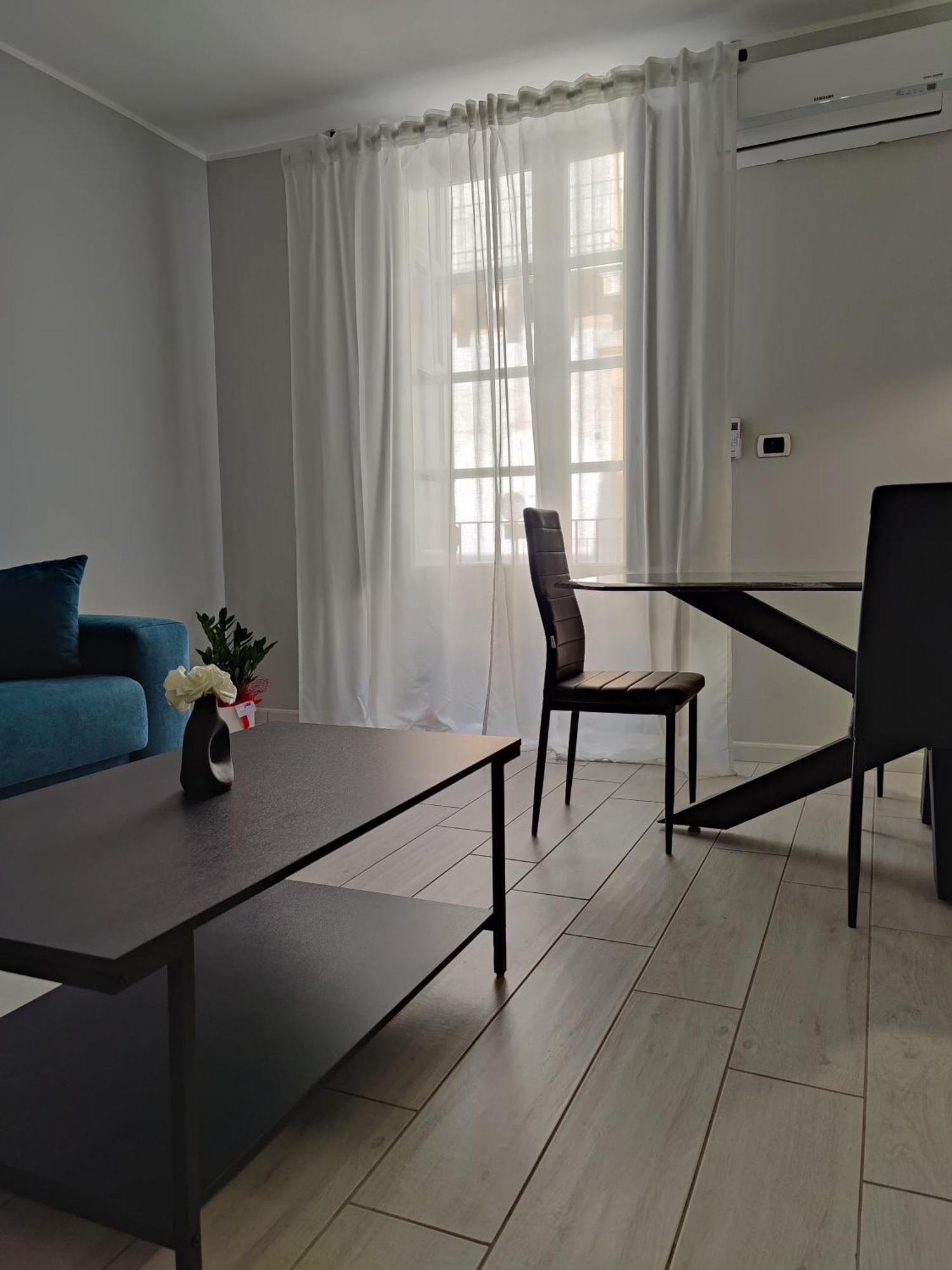 Delph'S House Apartment Catania Ngoại thất bức ảnh